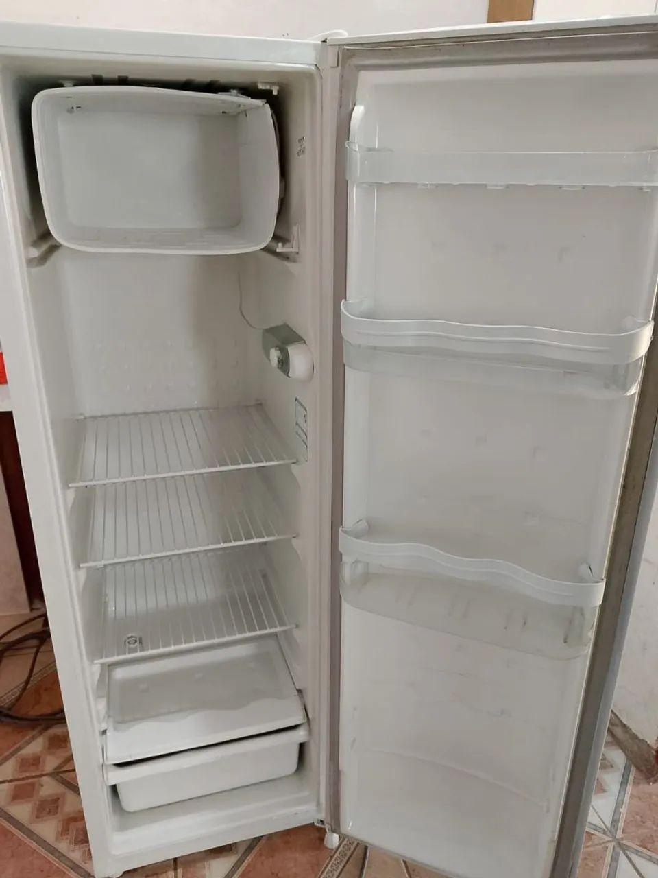 Geladeira Consul branca ?ENTREGA GRÁTIS? ? - Foto 4