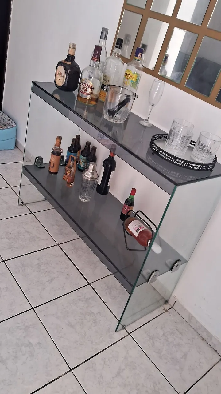 Barzinho de Vidro Elegante