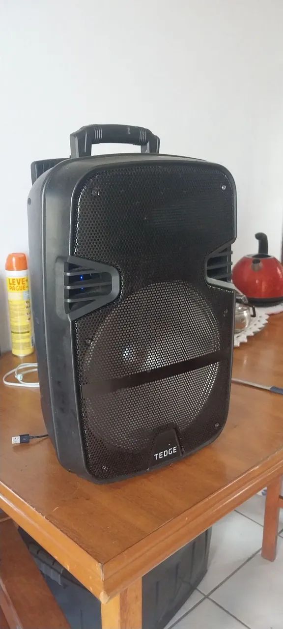 Caixa de Som Portátil Tedge