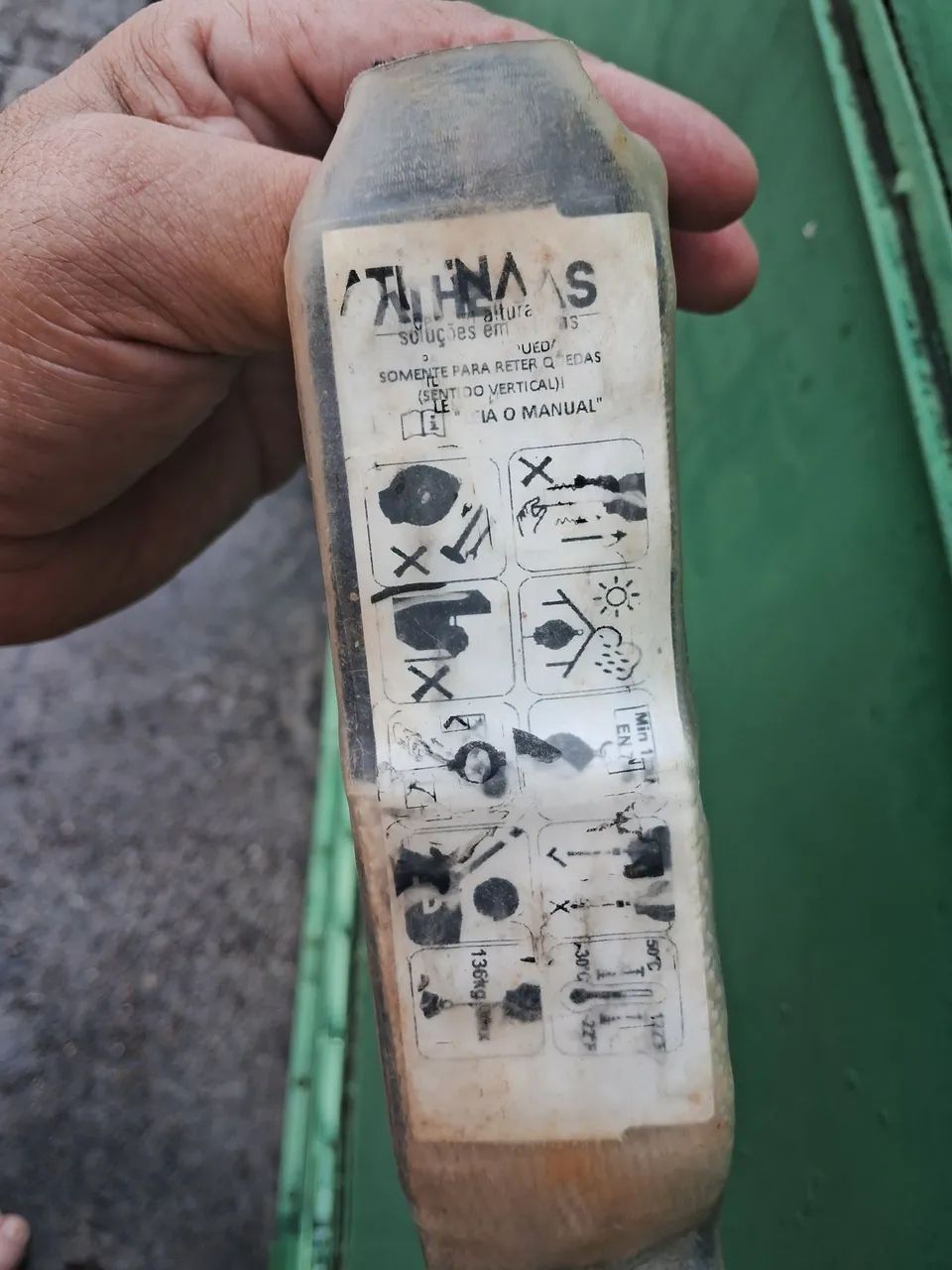 Vendo Trava Quedas 64520780872577124