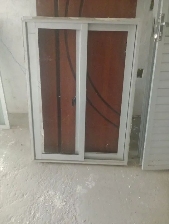 Porta e janela  - Foto 3