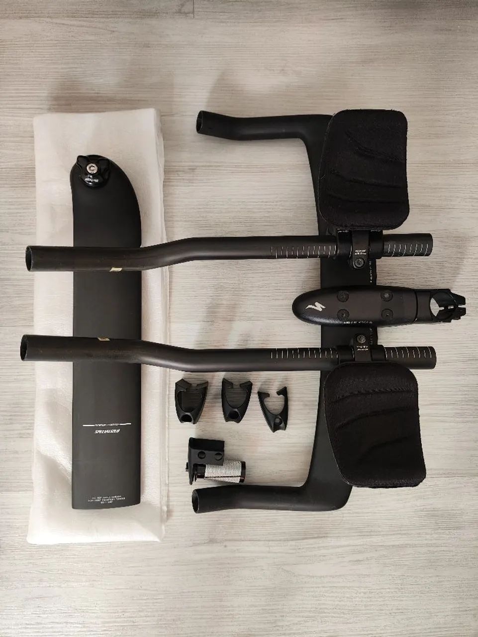 Guidão Specialized Aerobar Carbono e Mesa Aero 420mm