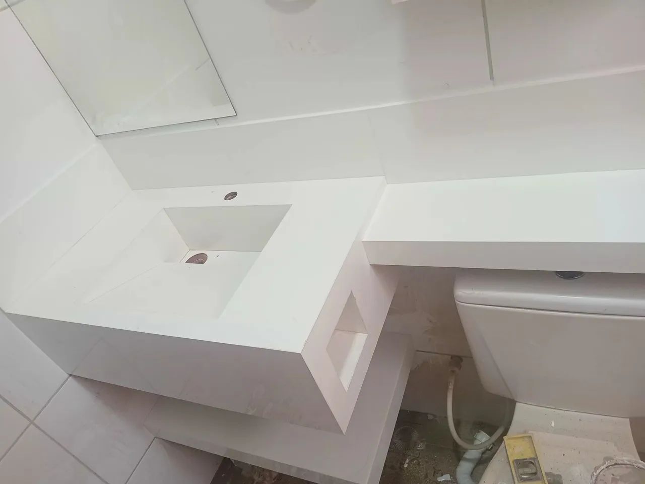 Pia em porcelanato pra banheiro  - Foto 6