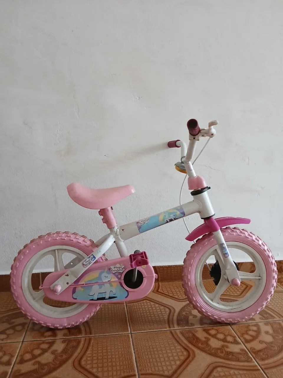 Bicicleta Aro 12 Infantil Styll Magic Rainbow Rosa e Branco  menina 