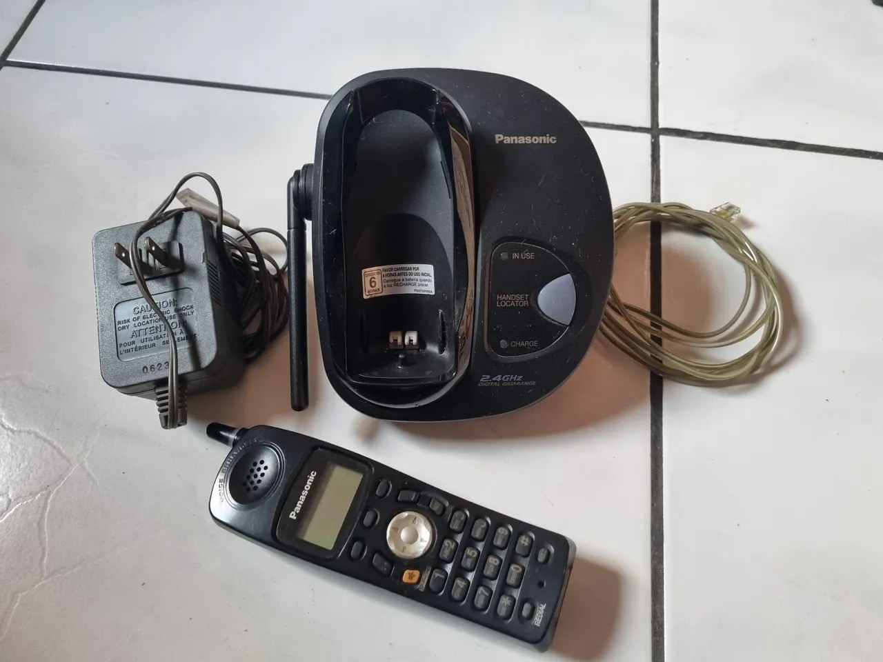 Telefone sem fio Panasonic 2.4GHz - Foto 2