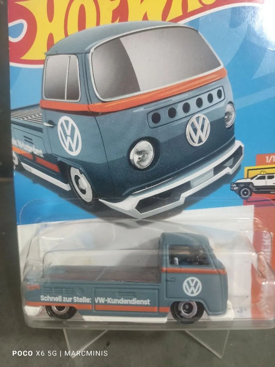 Miniatura Volkswagen T2 Pickup - Hot Wheels - 7 cm - Foto 3