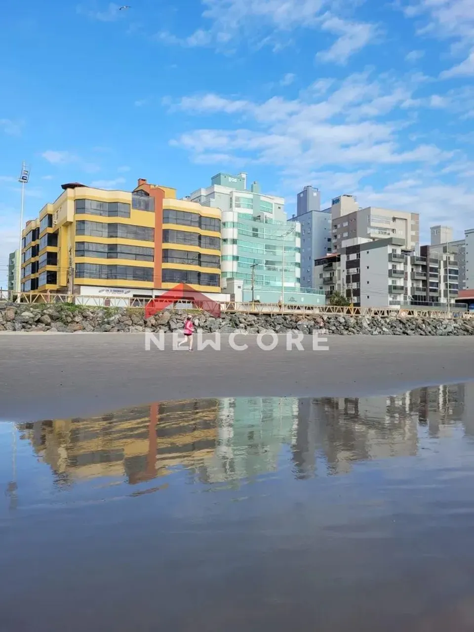 Apartamento em Avenida Prefeito Cirino Adolfo Cabral - Gravatá - Navegantes/SC