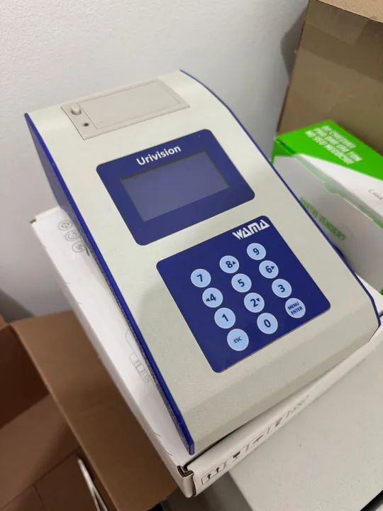Aparelho para Exames de Urina - WAMA Urivision