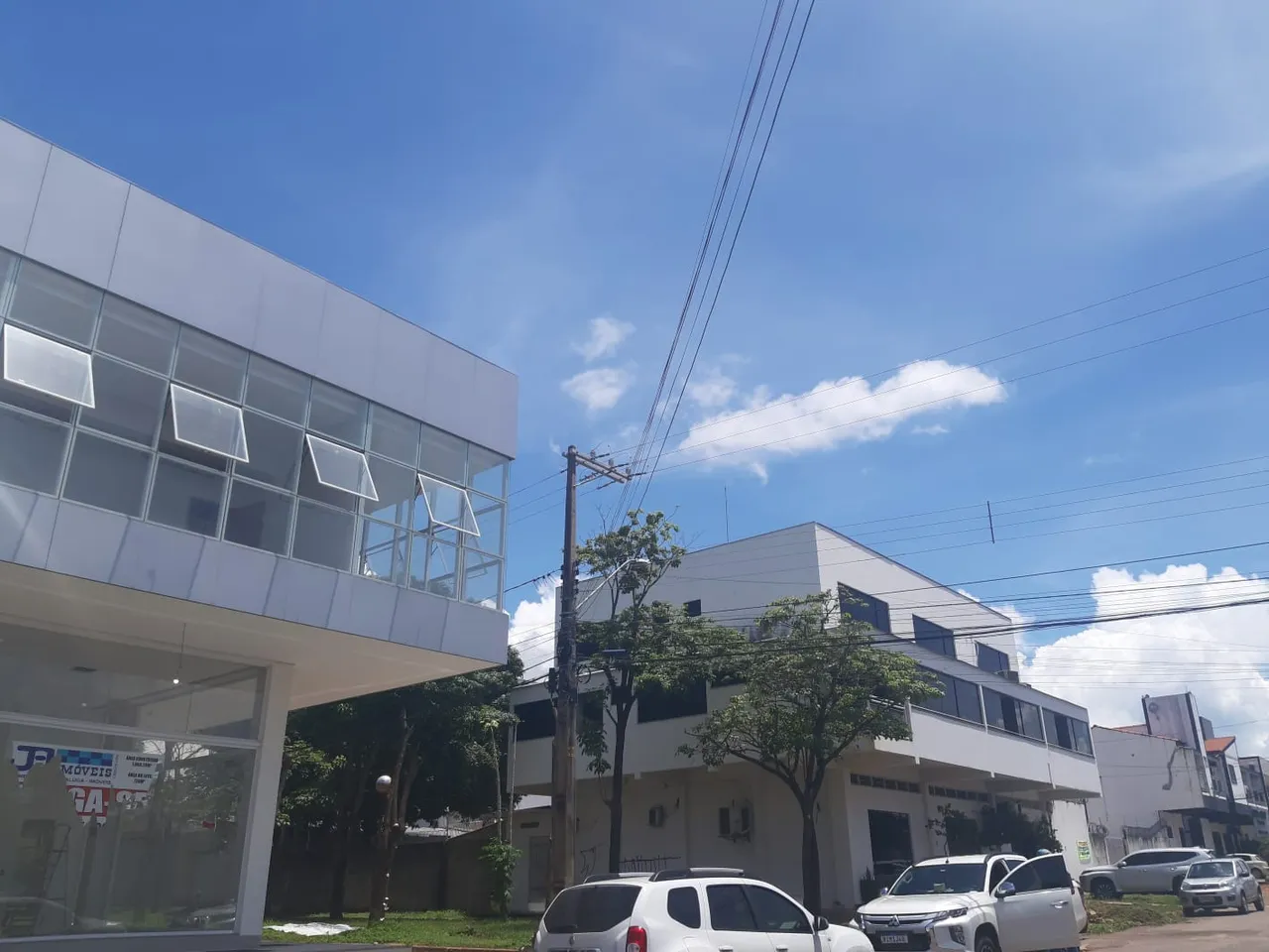 Prédio de Esquina, Pé Direito Alto, Renda mensal, todo na Lage, Sistema Contra Incêndio e