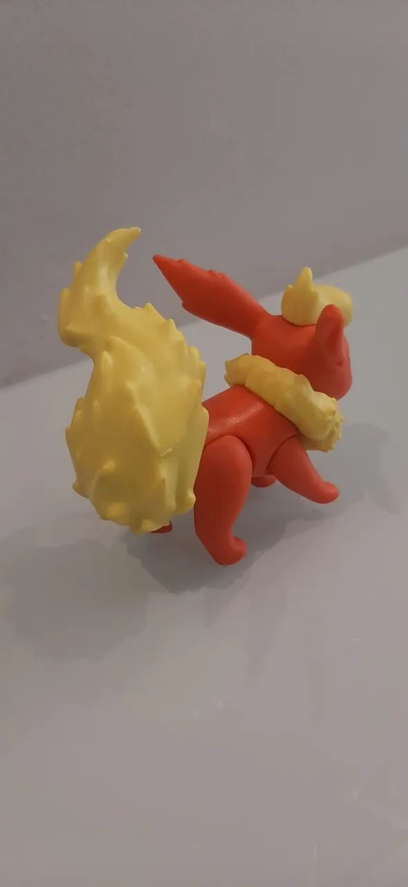 Boneco Flareon Pokemon  - Foto 3