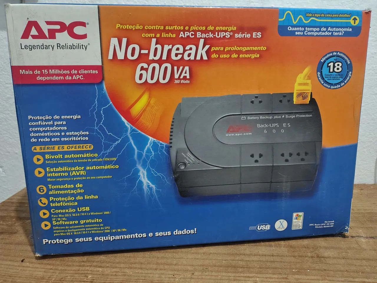 Nobreak APC ES600 (600VA) - com caixa