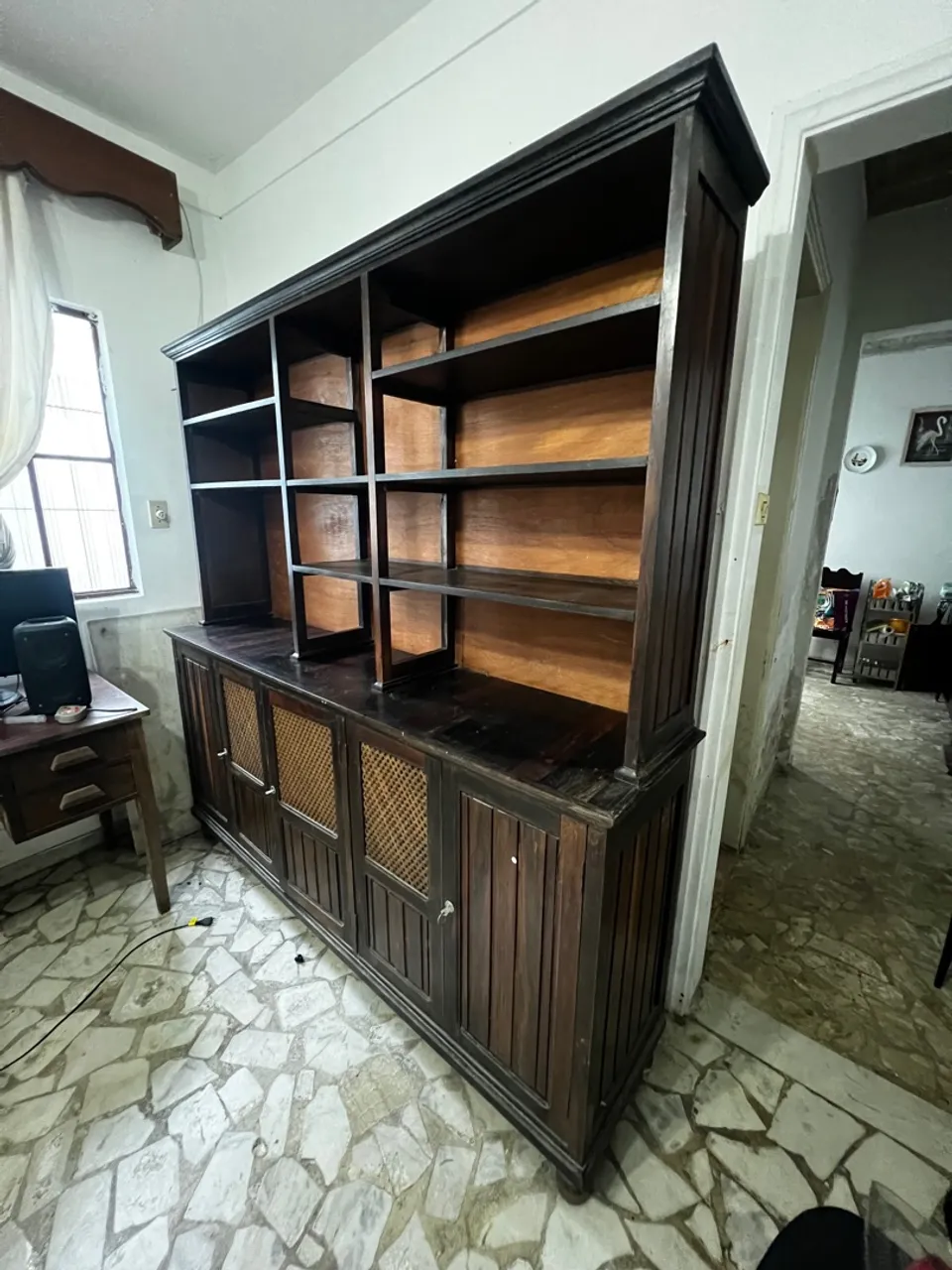 Estante de Madeira Maciça