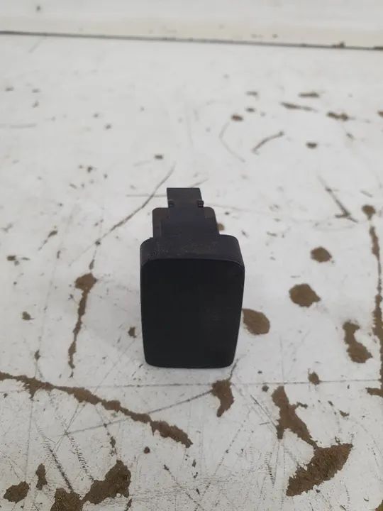 Botão Falso Painel Central Hyundai Tucson 2013 - Foto 3