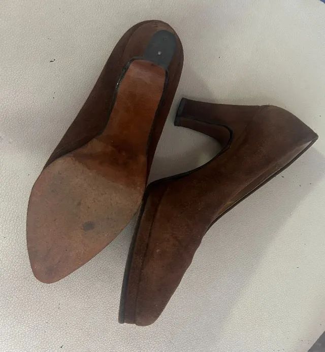 SAPATO CORELLO CAMURÇA MARROM 35 SALTO BLOCO 6,5CM - Foto 2