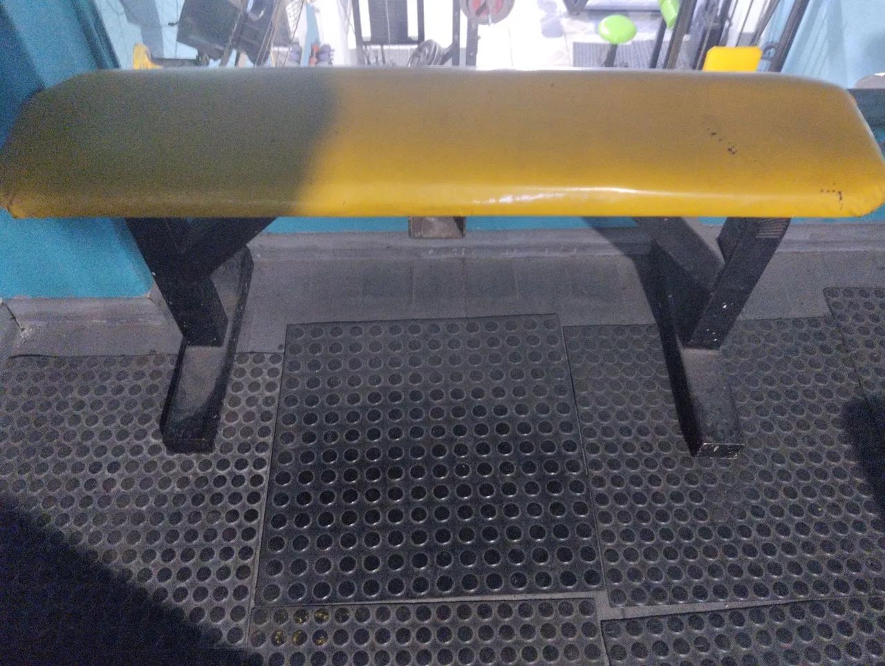 Banco de academia 