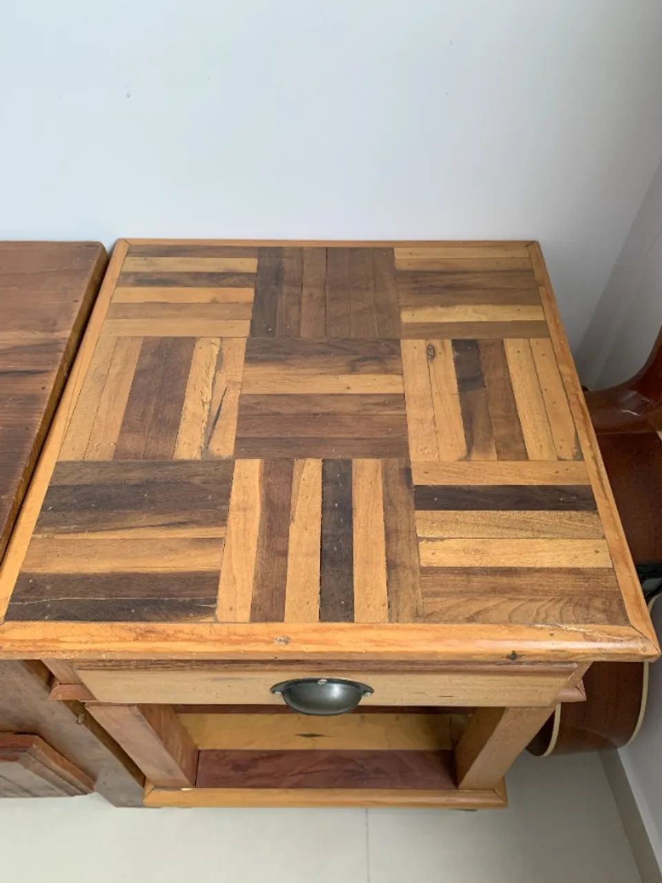 Mesa de Cabeceira Madeira Rústica 59cm A x 43cm L x 43cm P - Foto 2