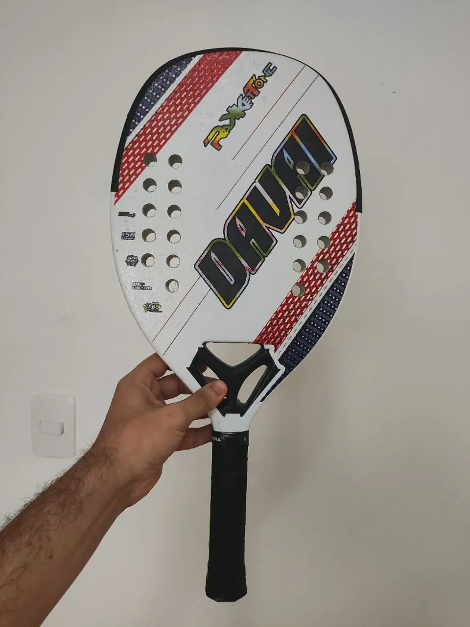 Raquete de Beach Tennis Rake Tone Davai 15K - Excelente Estado!
