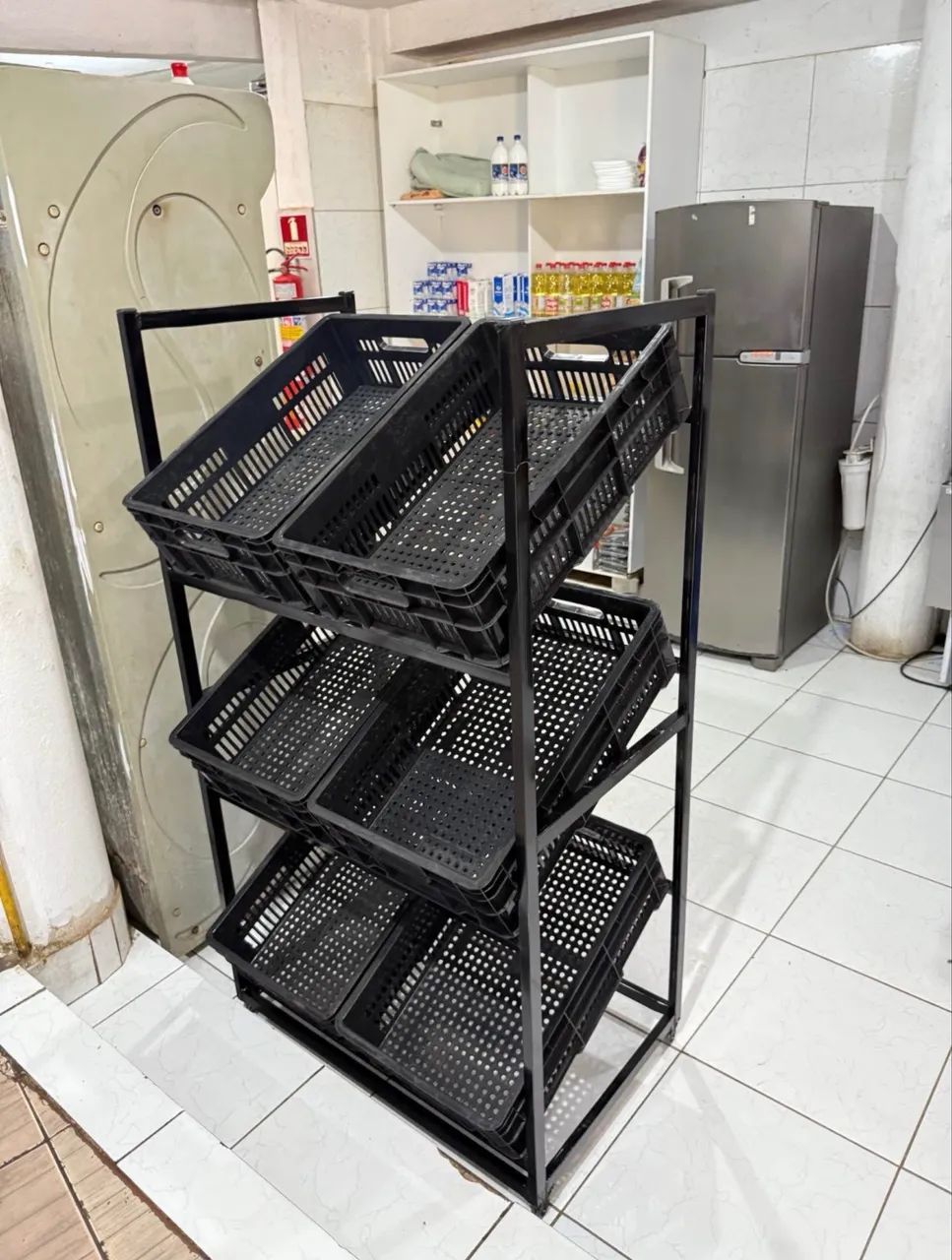 Fruteiras de Metalon Caixas Plásticas  - Foto 6