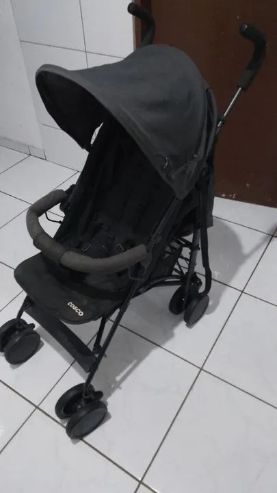 Carrinho de bebê cosco semi novo unissex  - Foto 2