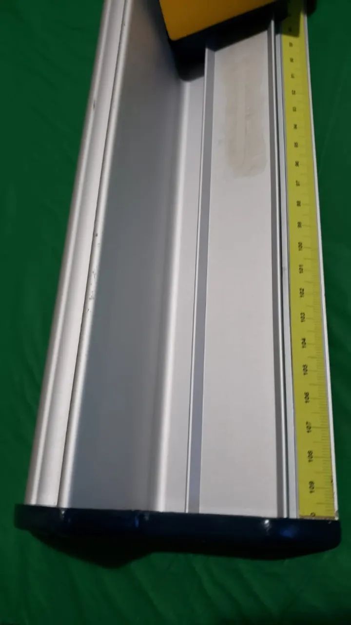Régua de corte manual com cortador deslizante para placas pvc e películas - Foto 3