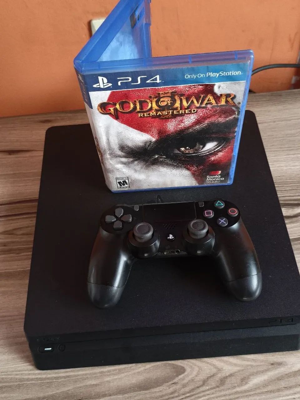 Ps4 Slim 1 tera 