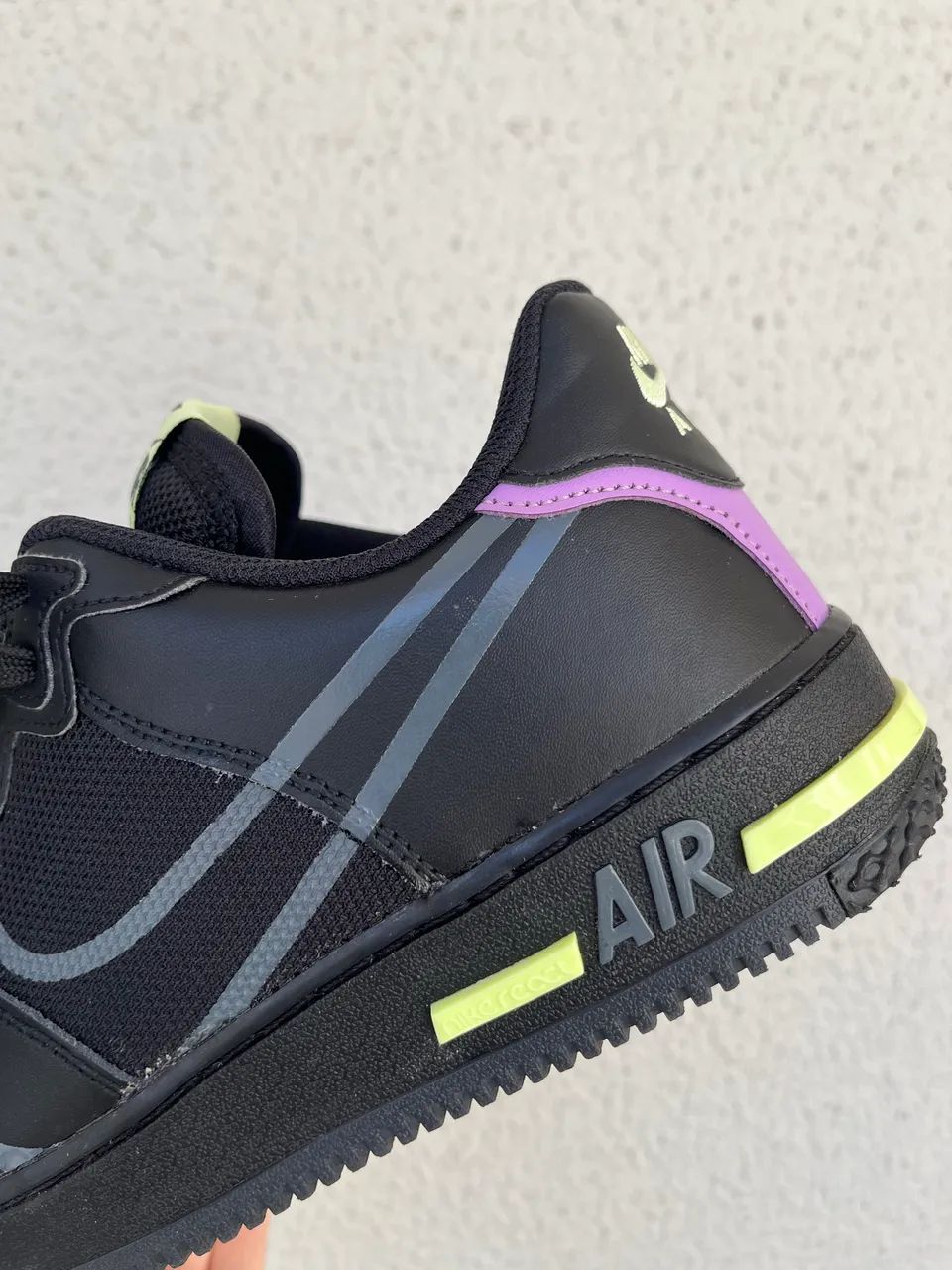 Nike Air Force 1 React Black/Anthracite/Violet/Volt  - Foto 2