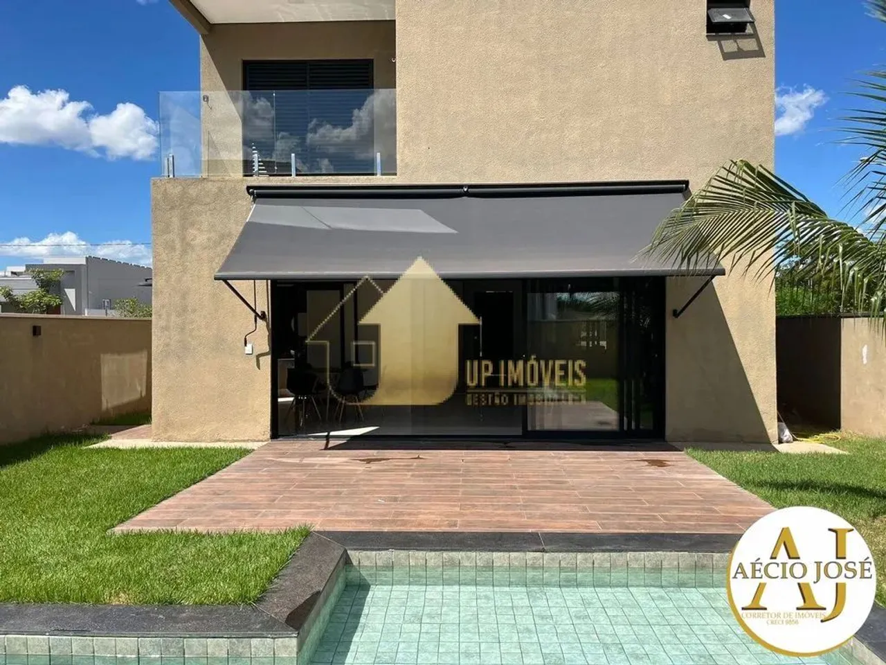 Sobrado 3 suítes com espaço gourmet e piscina no Condomínio Belvedere 2