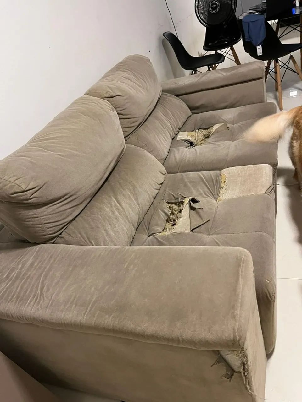Sofá 3 lugares ? R$ 8065568082677379121