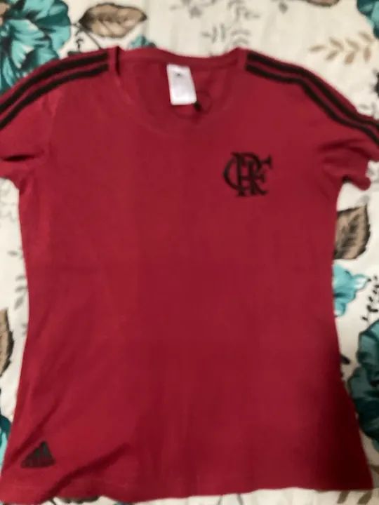 Camiseta vermelha do Flamengo Feminina com detalhes em preto - Foto 2