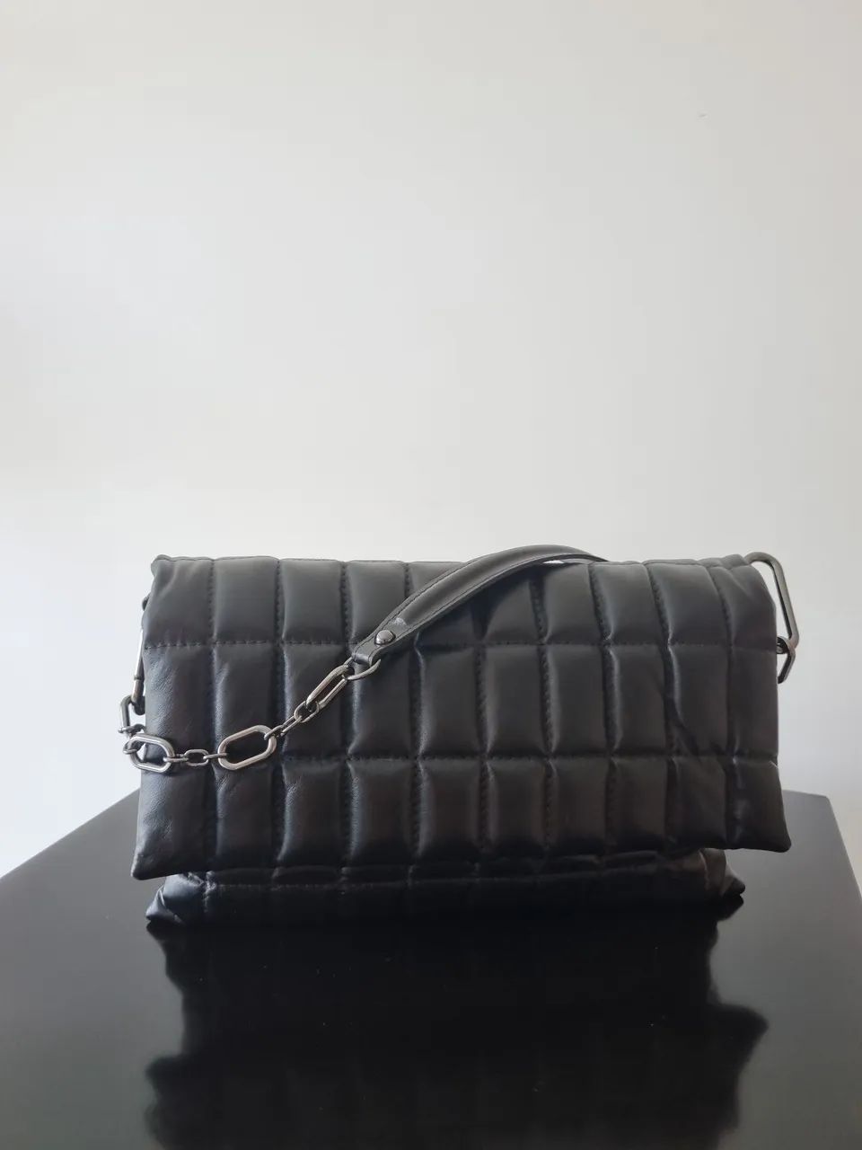 BOLSA DE COURO PRETA MATELASSÊ