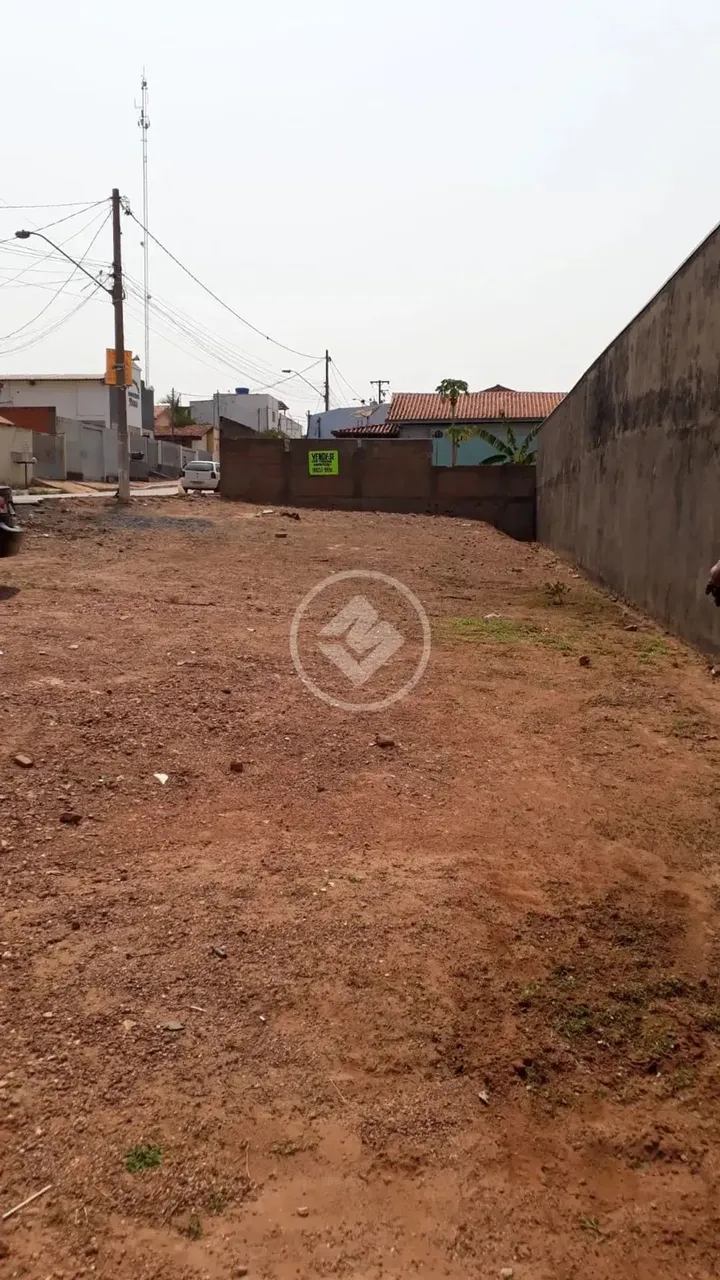 Terreno de esquina 304 m2 no residencial Coxipó, Cuiabá-MT R$ 99 mil codigo: 89163