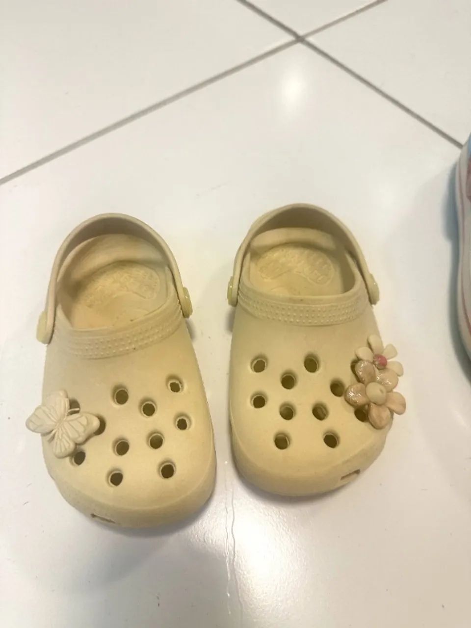 Oportunidade - Crocs - Novíssimas - Foto 2