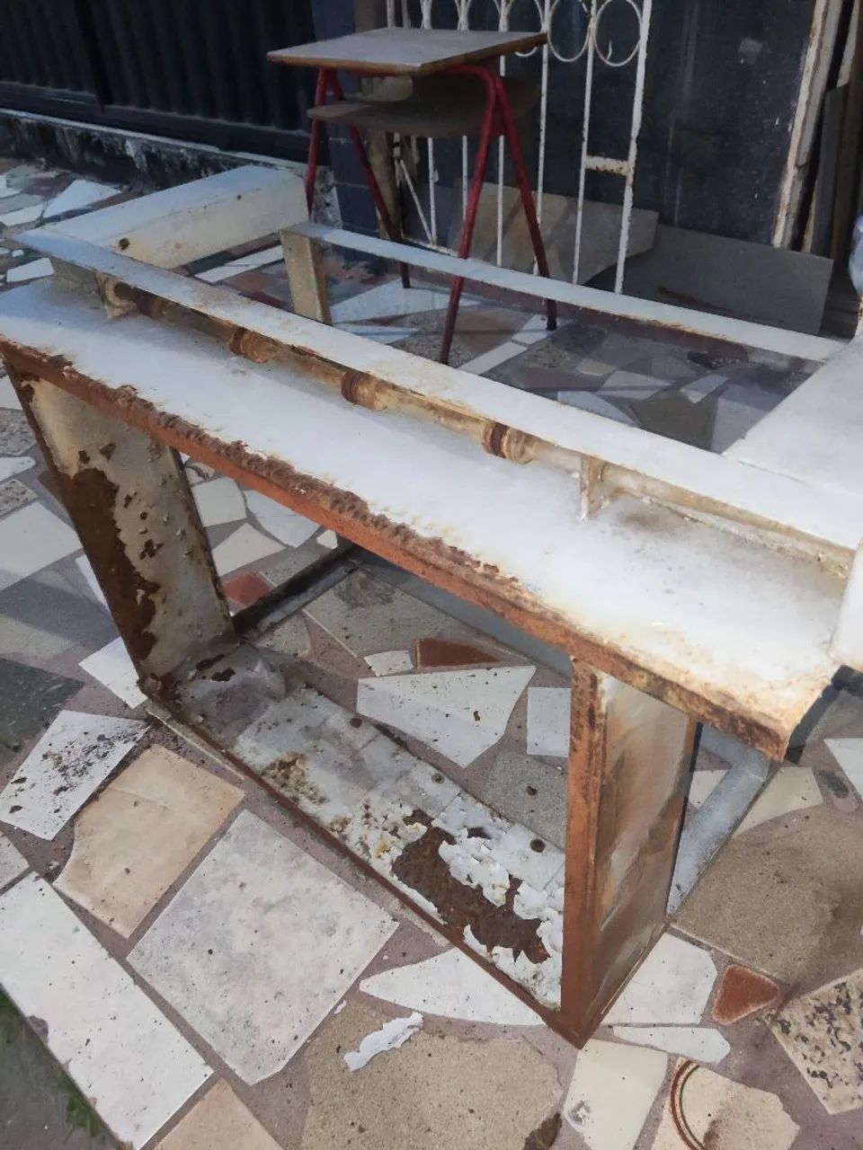 Churrasqueira giratória PRECISA DE RESTAURAÇÃO LEIA  - Foto 4