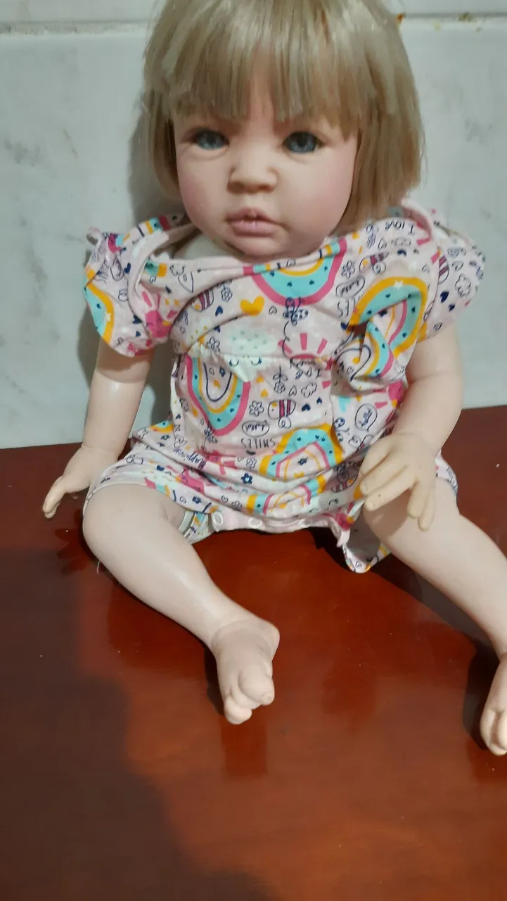 Boneca Bebê Reborn - Linda e Delicada