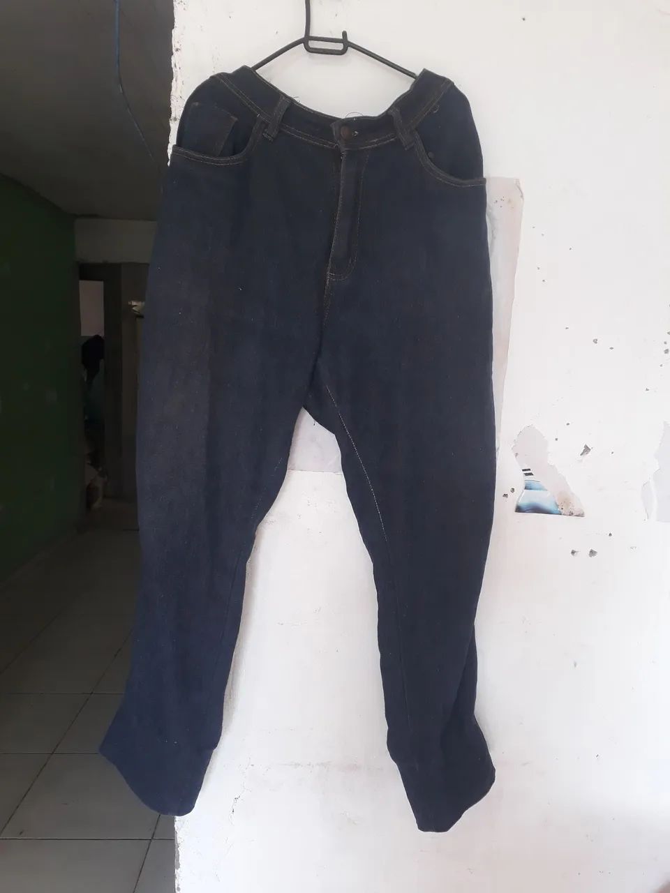 Calças jeans femininas tam 46 - Foto 2