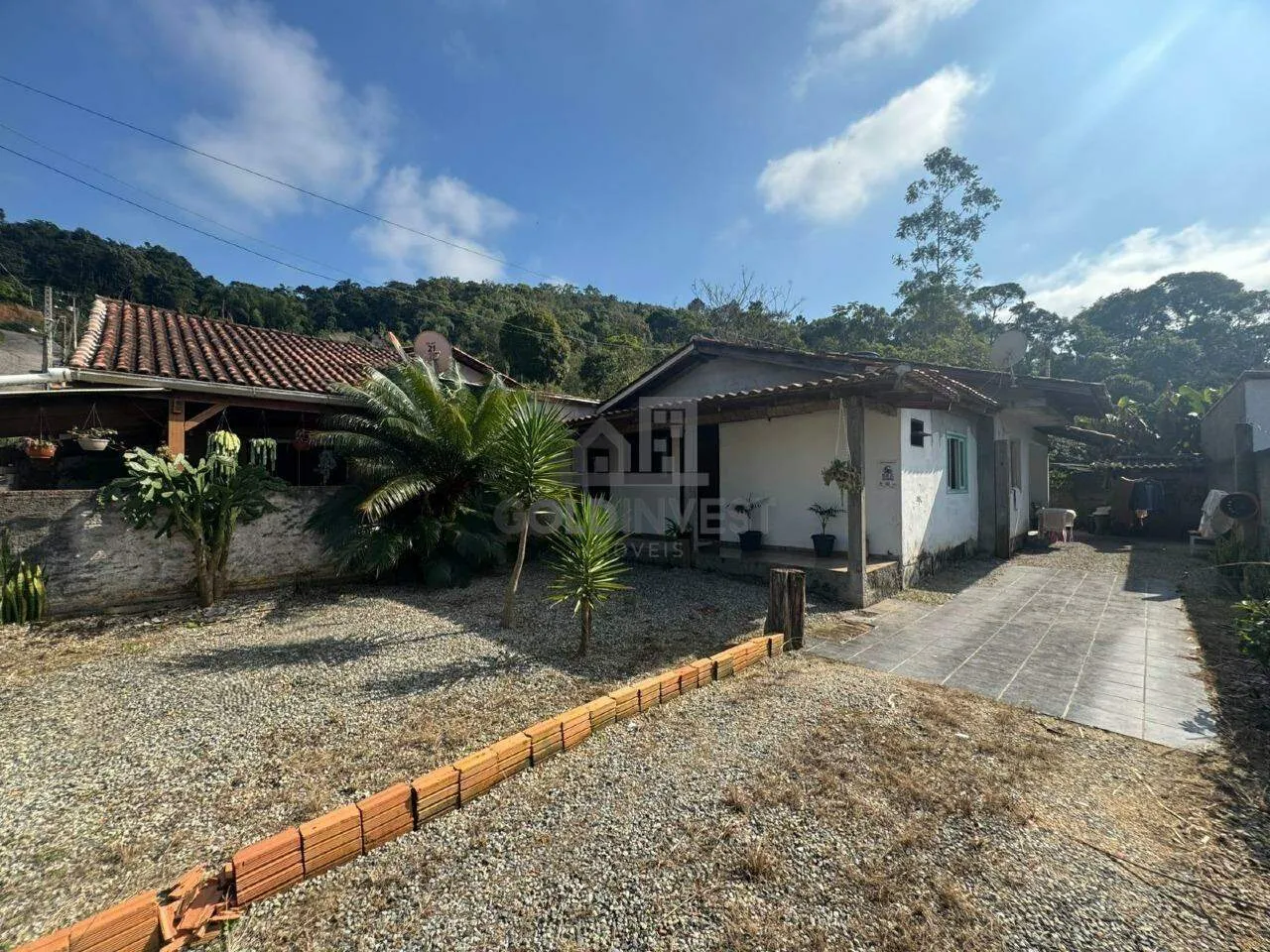 Casa com 2 quartos no bairro Limeira Baixa!!!