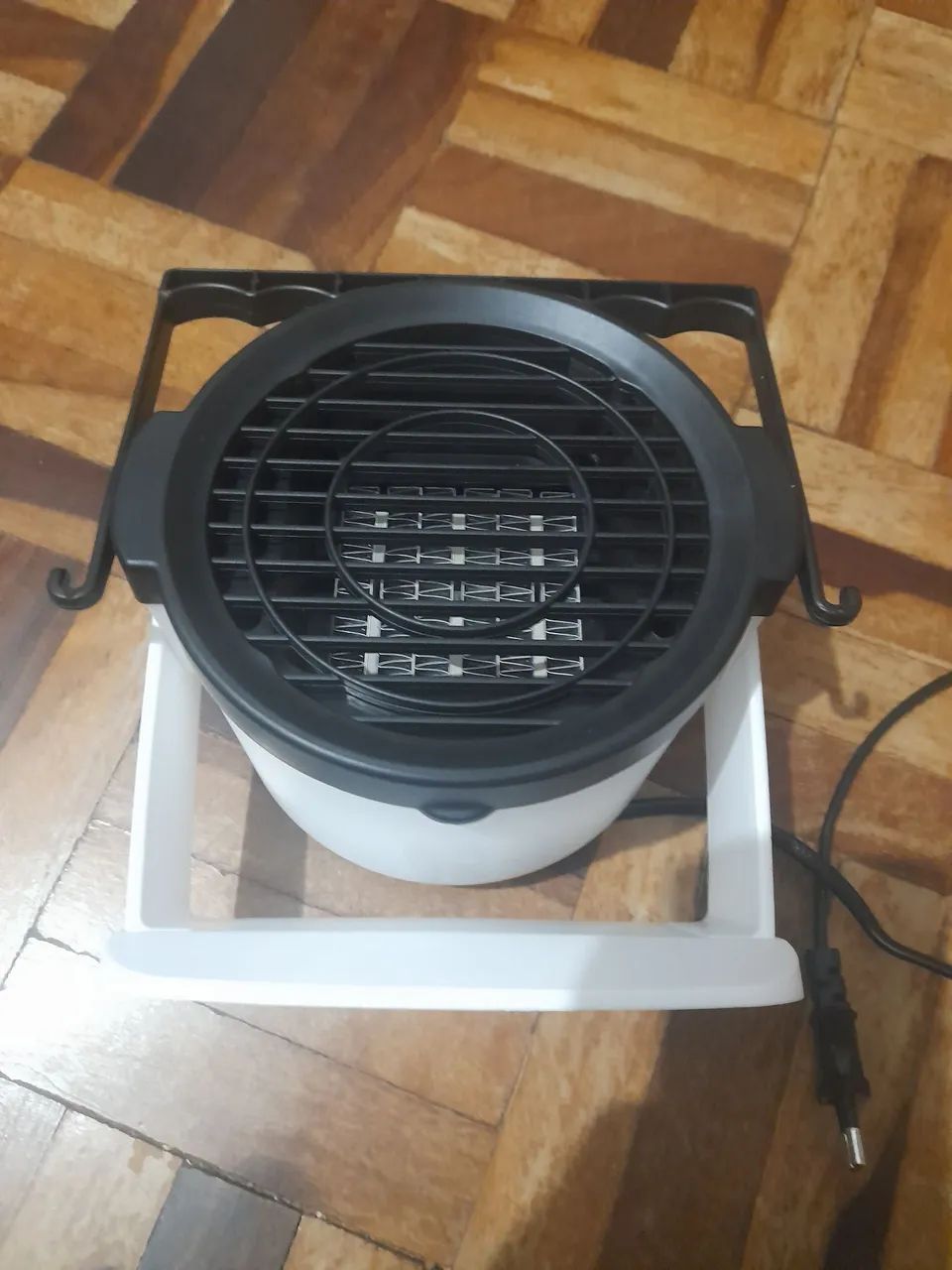Mini aquecedor portatil - Foto 2