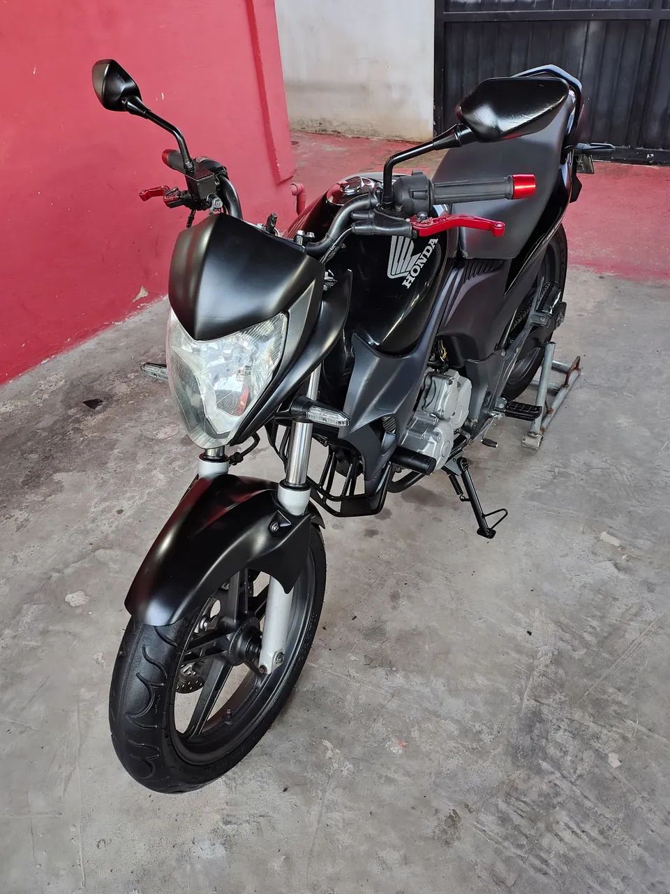 VENDO CB 300 ANO 2011 ZERADA - Foto 3