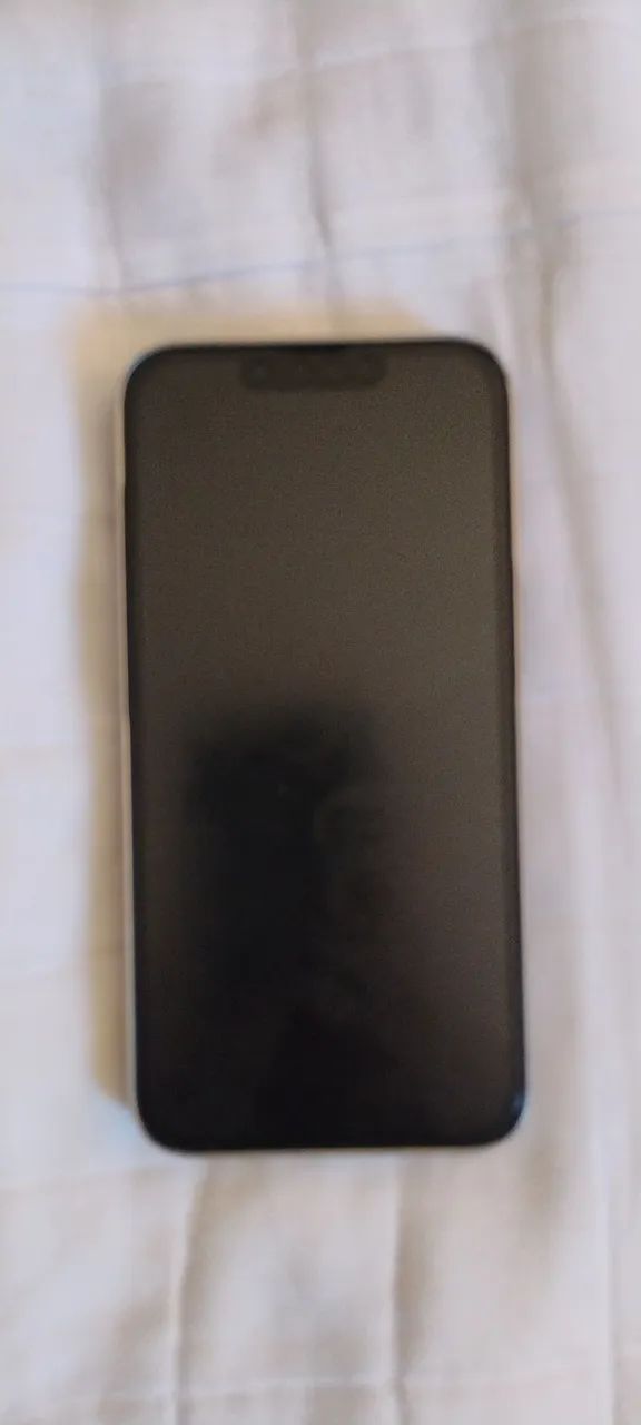 iPhone 14 em perfeito estado (urgente)