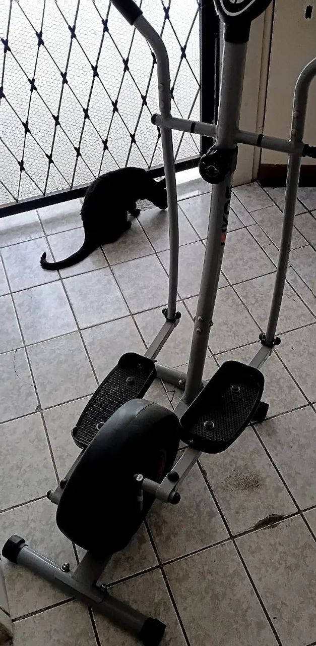 Elíptico em bom estado funcionando perfeitamente  - Foto 2