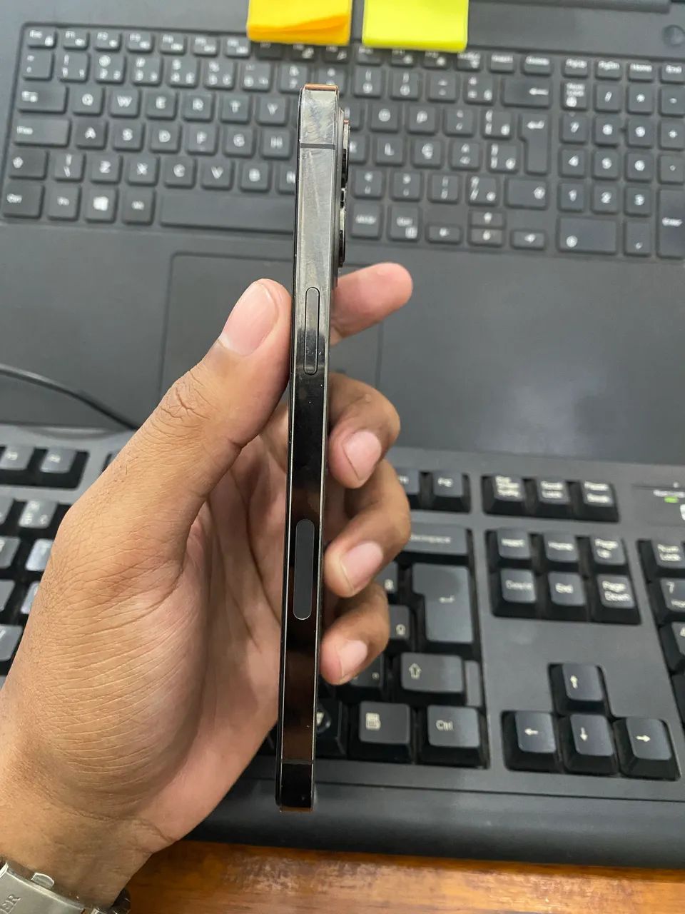 IPHONE 12 PRO MAX DETALHES - Foto 4