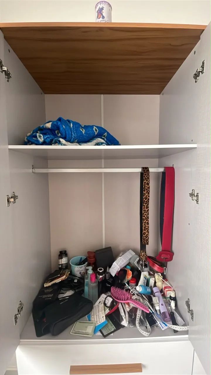 Guardada roupa LEIA A DESCRIÇÃO  - Foto 2