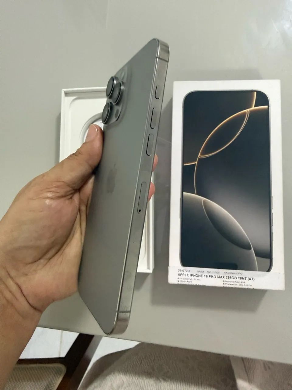 iPhone 16 pro max  - Foto 3