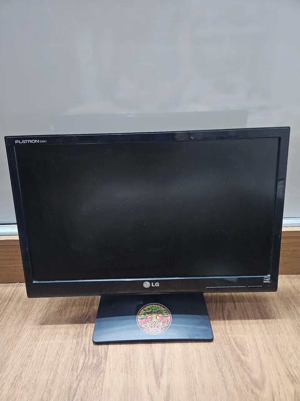 Monitor LG Flatron 20 Polegadas LED (Com Cabos) - Funcionando Tudo