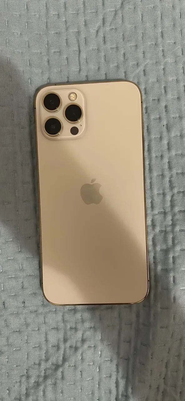iPhone 12 Pro Max 512gb dourado