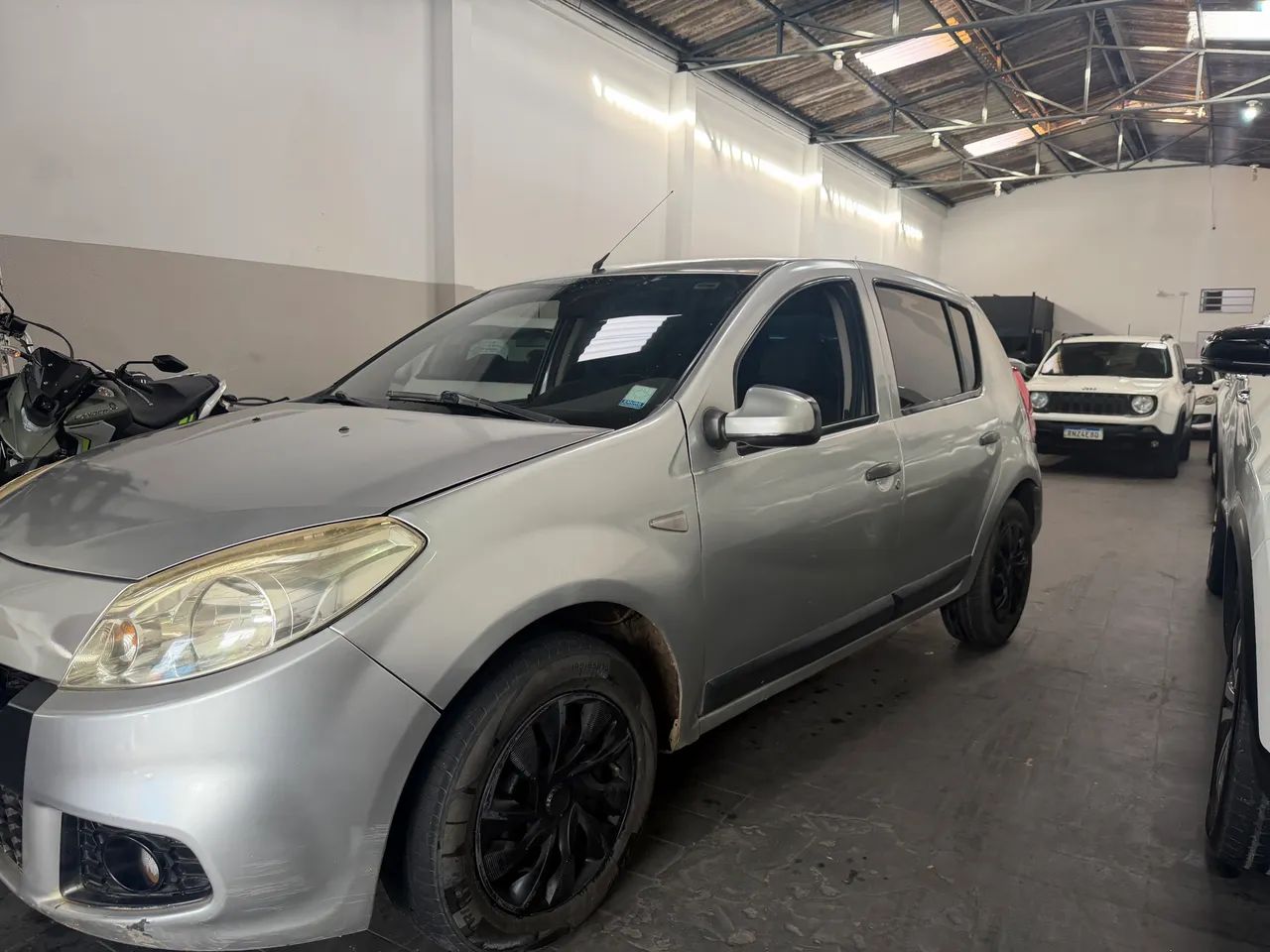 Renault Sandero Expression Hi-flex 1.6 8V 5P 2013 - Foto 2