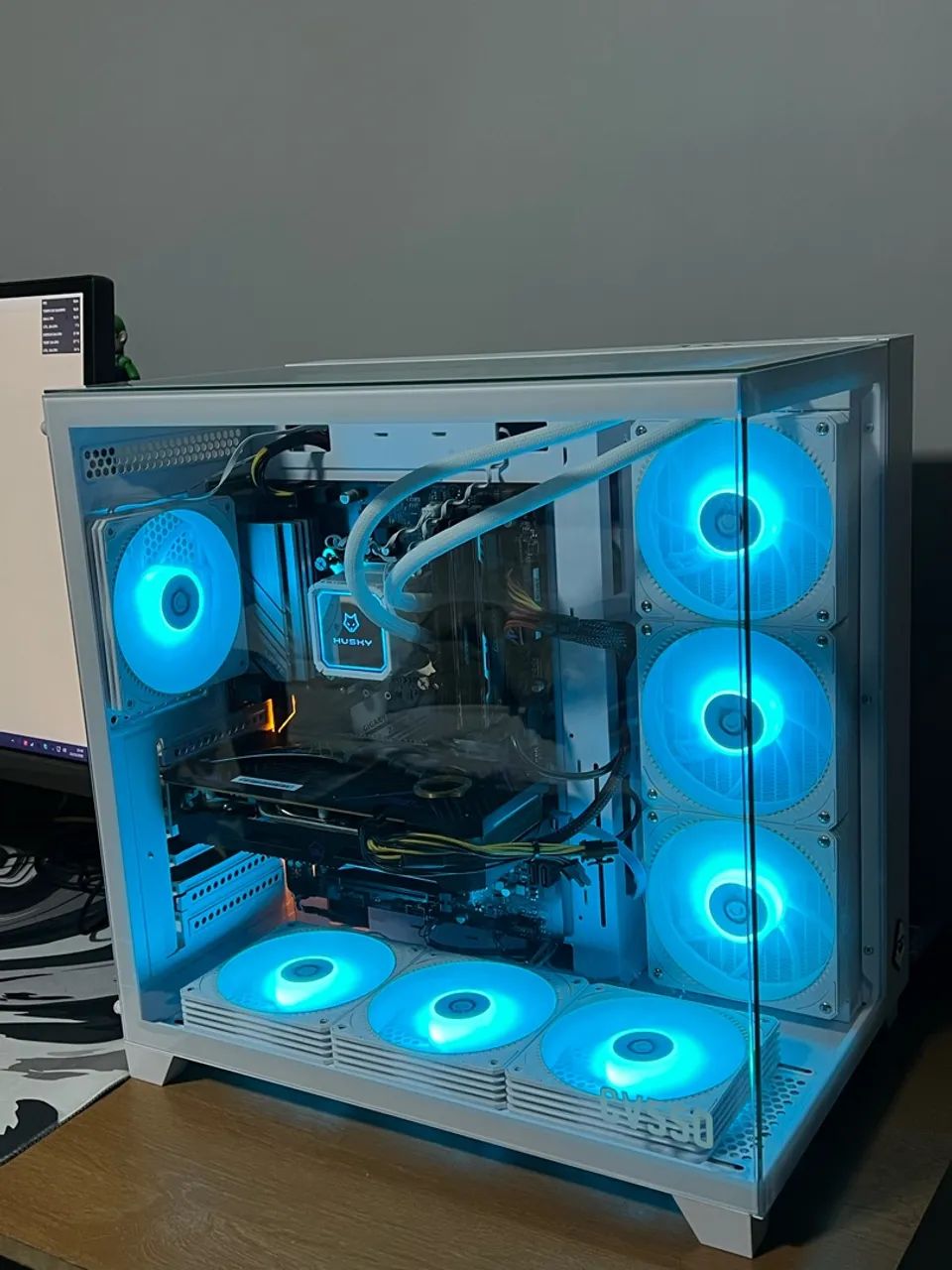 PC GAMER - RX5700 XT 8GB - Foto 3