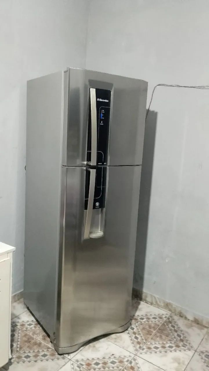 Geladeira Eletrolux aço inox  - Foto 3