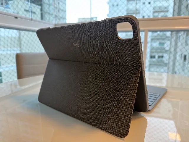 Teclado Logitech Combo touch iPad Pro 12.9 - Foto 3