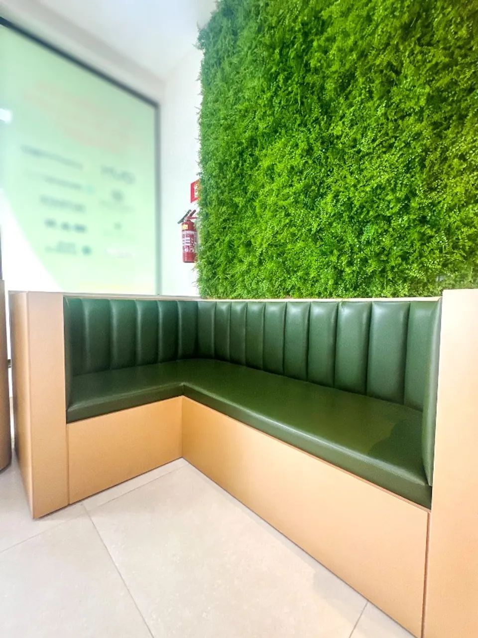 Móveis Loja Complets Alto Padrão - 100% MDF, vidro temperado e LED - Foto 4